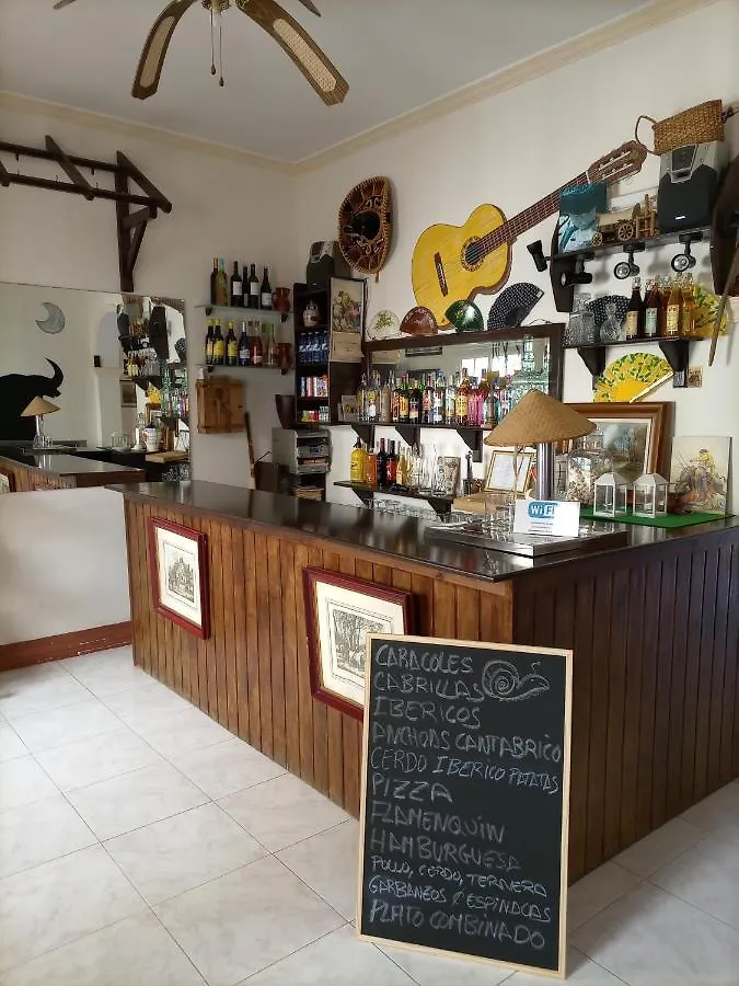 Venta De Abajo Apartment El Castillo de las Guardas