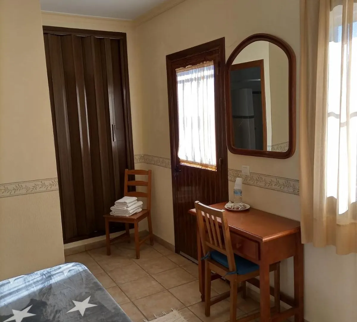 Venta De Abajo Apartment El Castillo de las Guardas