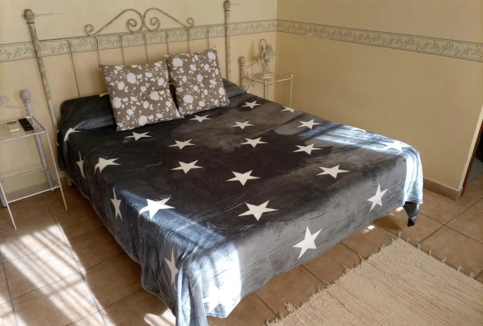 Venta De Abajo Apartment El Castillo de las Guardas